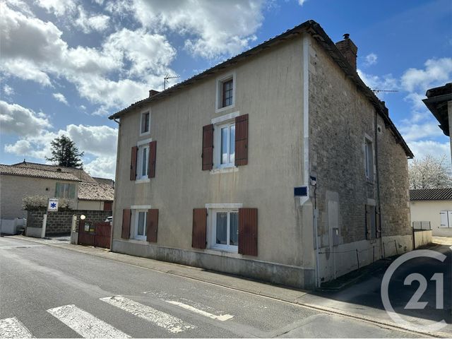 Maison &agrave; vendre - 11 pi&egrave;ces - 194,35 m2 - Sauze Vaussais - 79 - POITOU-CHARENTES