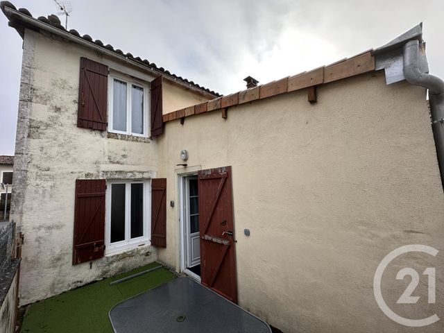 Maison &agrave; vendre - 11 pi&egrave;ces - 194,35 m2 - Sauze Vaussais - 79 - POITOU-CHARENTES