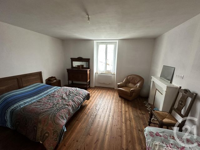 Maison &agrave; vendre - 11 pi&egrave;ces - 194,35 m2 - Sauze Vaussais - 79 - POITOU-CHARENTES