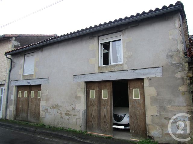 Maison &agrave; vendre - 3 pi&egrave;ces - 93,60 m2 - Sauze Vaussais - 79 - POITOU-CHARENTES