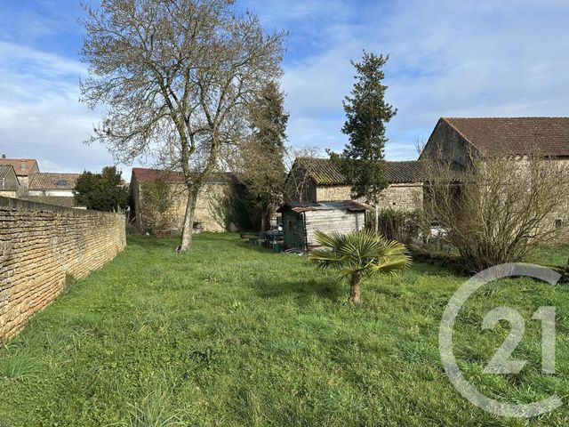 Maison &agrave; vendre - 11 pi&egrave;ces - 200 m2 - Lezay - 79 - POITOU-CHARENTES