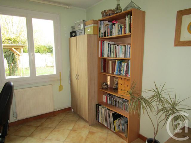 Maison &agrave; vendre - 7 pi&egrave;ces - 105 m2 - Sauze Vaussais - 79 - POITOU-CHARENTES