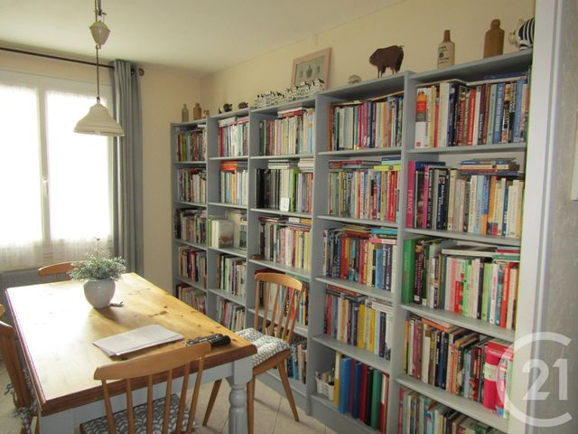 Maison &agrave; vendre - 7 pi&egrave;ces - 105 m2 - Sauze Vaussais - 79 - POITOU-CHARENTES