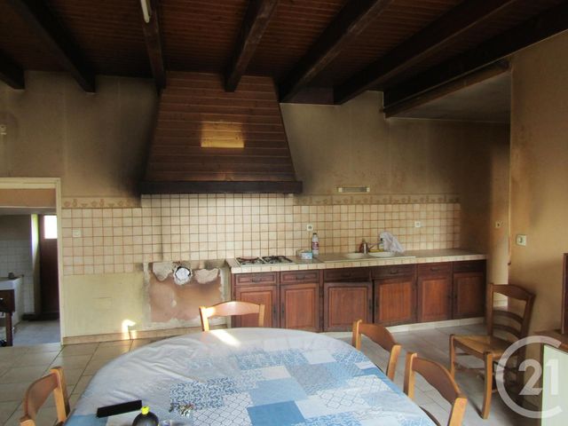 Maison &agrave; vendre - 4 pi&egrave;ces - 123 m2 - St Vincent La Chatre - 79 - POITOU-CHARENTES