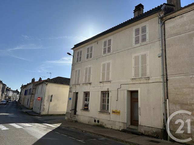 Maison &agrave; vendre - 7 pi&egrave;ces - 273 m2 - Chef Boutonne - 79 - POITOU-CHARENTES