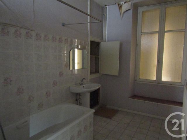 Maison &agrave; vendre - 7 pi&egrave;ces - 273 m2 - Chef Boutonne - 79 - POITOU-CHARENTES