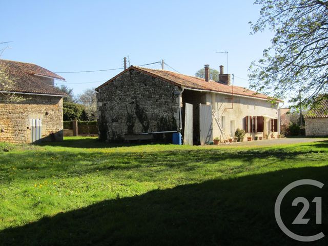 Maison &agrave; vendre - 4 pi&egrave;ces - 79 m2 - La Foret De Tesse - 16 - POITOU-CHARENTES