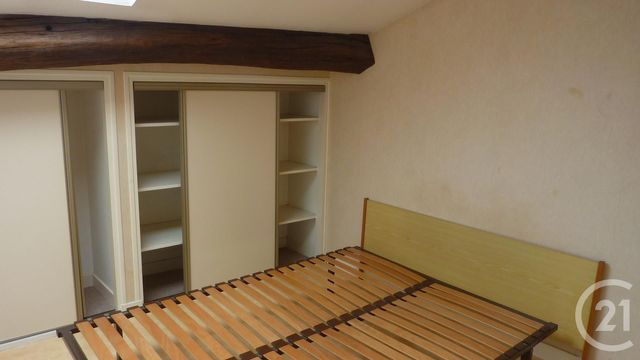Appartement F2 &agrave; louer - 2 pi&egrave;ces - 28,66 m2 - Chef Boutonne - 79 - POITOU-CHARENTES