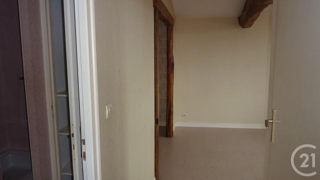 Appartement F2 &agrave; louer - 2 pi&egrave;ces - 28,66 m2 - Chef Boutonne - 79 - POITOU-CHARENTES