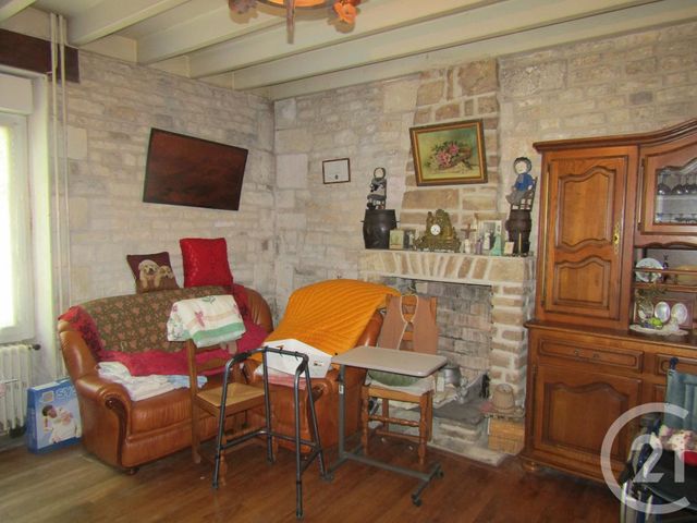 Maison &agrave; vendre - 6 pi&egrave;ces - 145 m2 - Pioussay - 79 - POITOU-CHARENTES