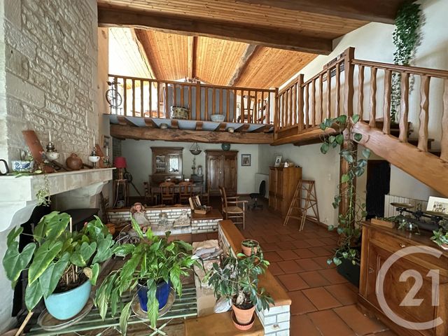Maison &agrave; vendre - 8 pi&egrave;ces - 178,33 m2 - Melleran - 79 - POITOU-CHARENTES