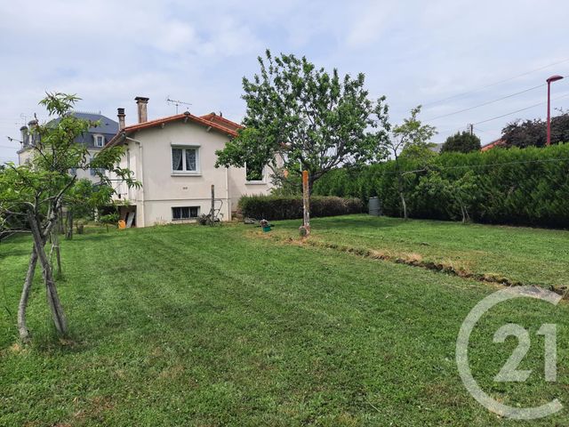 Maison &agrave; vendre - 5 pi&egrave;ces - 77,13 m2 - Chef Boutonne - 79 - POITOU-CHARENTES