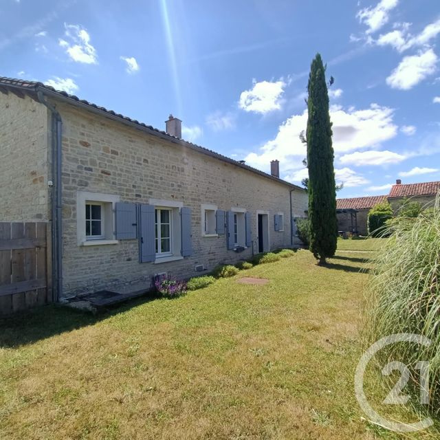 Maison &agrave; vendre - 8 pi&egrave;ces - 304,53 m2 - Loubille - 79 - POITOU-CHARENTES