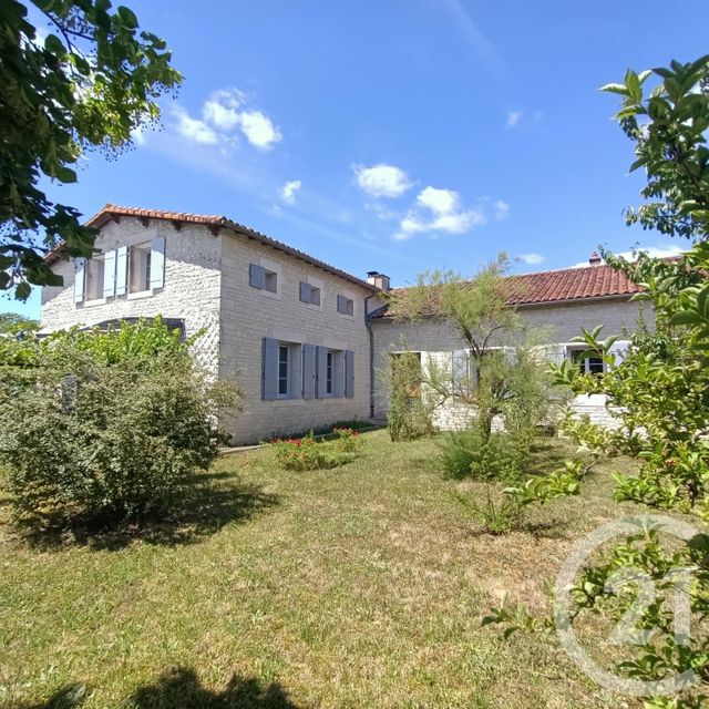 Maison &agrave; vendre - 8 pi&egrave;ces - 304,53 m2 - Loubille - 79 - POITOU-CHARENTES
