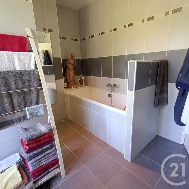 Maison &agrave; vendre - 8 pi&egrave;ces - 304,53 m2 - Loubille - 79 - POITOU-CHARENTES