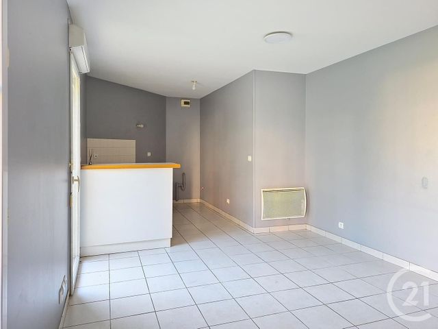 Appartement T3 &agrave; vendre - 3 pi&egrave;ces - 55,71 m2 - Auxerre - 89 - BOURGOGNE