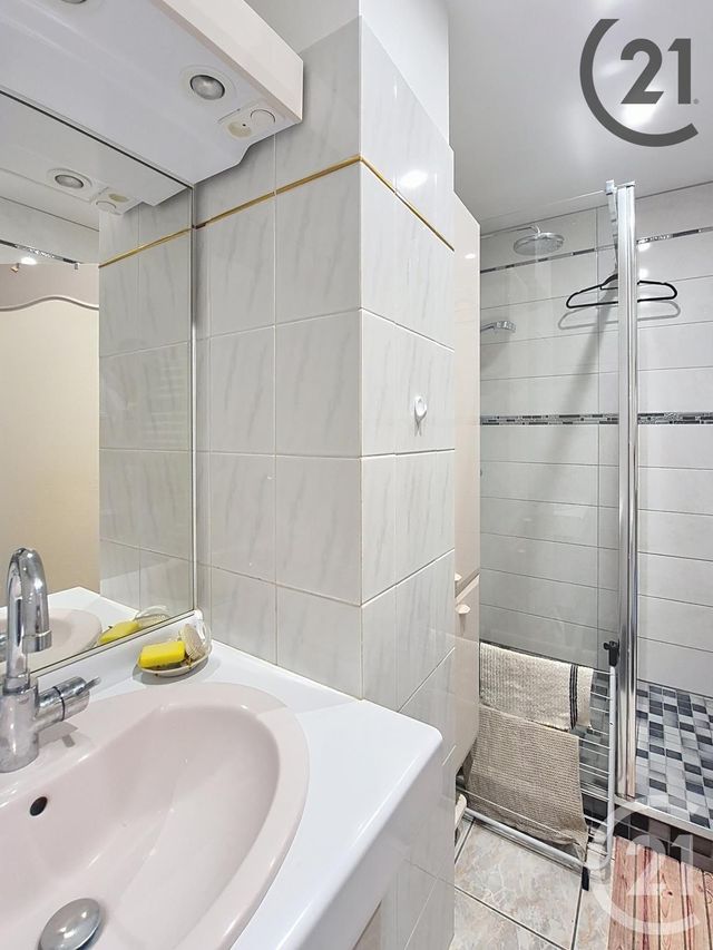 Appartement T3 &agrave; vendre - 3 pi&egrave;ces - 77,08 m2 - Auxerre - 89 - BOURGOGNE