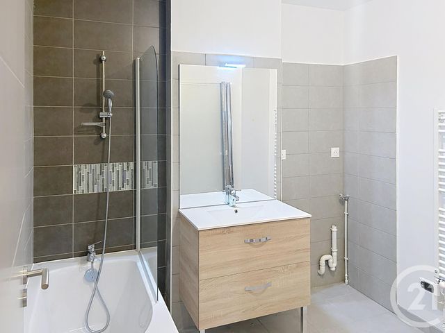 Appartement F3 &agrave; vendre - 3 pi&egrave;ces - 60,89 m2 - Auxerre - 89 - BOURGOGNE
