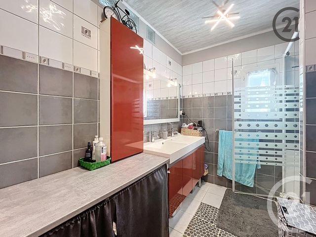 Maison &agrave; vendre - 5 pi&egrave;ces - 113 m2 - St Georges Sur Baulche - 89 - BOURGOGNE