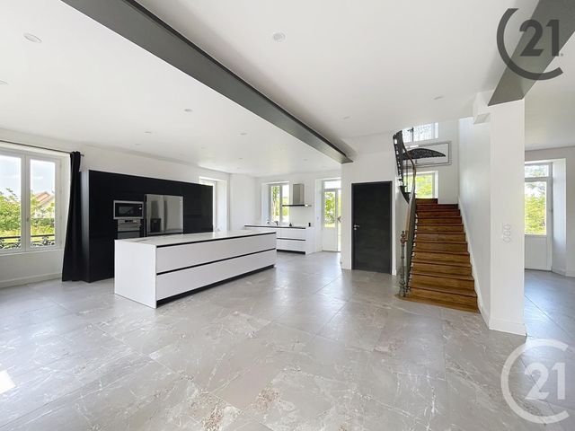 Maison &agrave; vendre - 7 pi&egrave;ces - 230,37 m2 - Champs Sur Yonne - 89 - BOURGOGNE