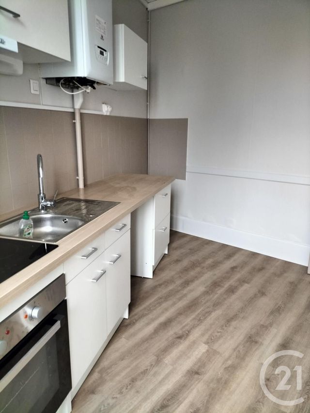 Appartement T3 à louer - 3 pièces - 57 m2 - Auxerre - 89 - BOURGOGNE