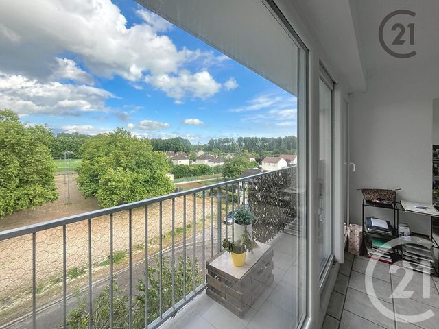 Appartement F3 à vendre - 5 pièces - 71,93 m2 - Joigny - 89 - BOURGOGNE