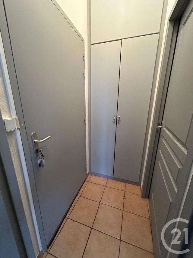 Appartement a louer auxerre - 3 pièce(s) - 57.8 m2 - Surfyn