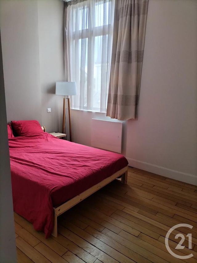 Appartement F4 à louer - 3 pièces - 89,81 m2 - Auxerre - 89 - BOURGOGNE