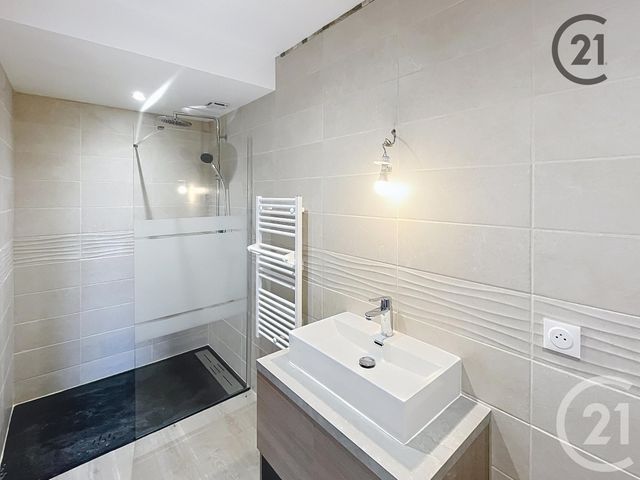 Maison à vendre - 5 pièces - 180 m2 - St Cyr Les Colons - 89 - BOURGOGNE