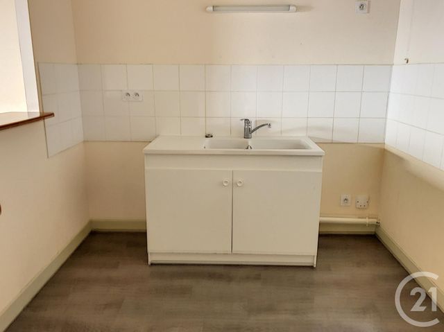 Appartement Duplex &agrave; louer - 3 pi&egrave;ces - 85 m2 - Auxerre - 89 - BOURGOGNE