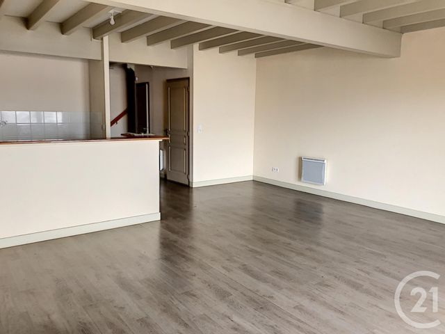 Appartement Duplex &agrave; louer - 3 pi&egrave;ces - 85 m2 - Auxerre - 89 - BOURGOGNE