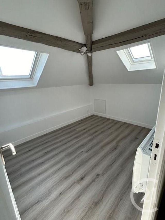 Appartement F2 &agrave; vendre - 2 pi&egrave;ces - 27 m2 - Auxerre - 89 - BOURGOGNE