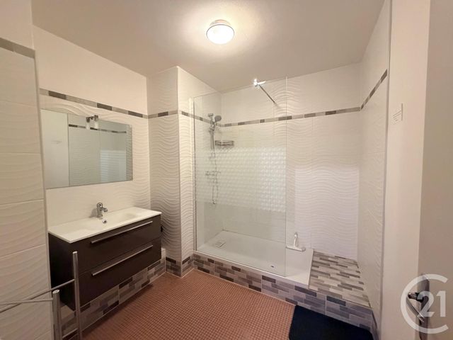 Appartement F1 &agrave; louer - 1 pi&egrave;ce - 47,50 m2 - Auxerre - 89 - BOURGOGNE