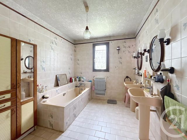 Maison &agrave; vendre - 7 pi&egrave;ces - 135,76 m2 - Pourrain - 89 - BOURGOGNE