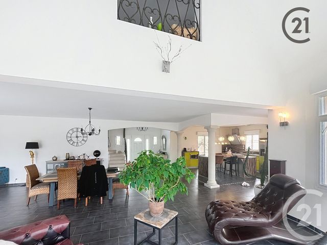 Maison à vendre - 7 pièces - 222,34 m2 - Charmoy - 89 - BOURGOGNE