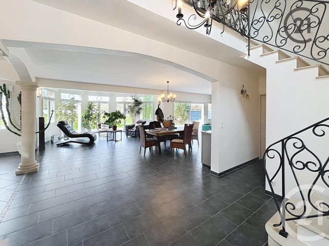 Maison à vendre - 7 pièces - 222,34 m2 - Charmoy - 89 - BOURGOGNE