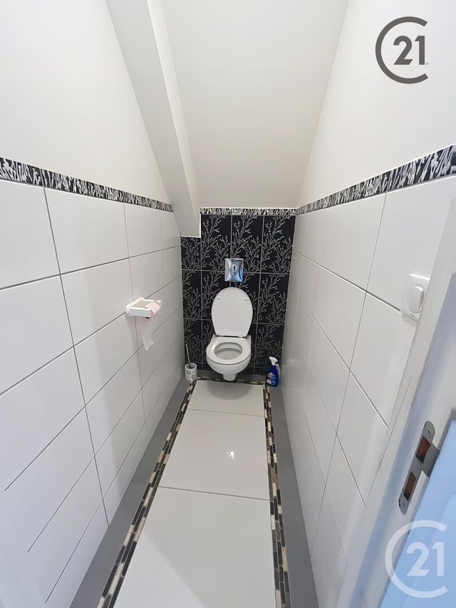 Maison à vendre - 7 pièces - 222,34 m2 - Charmoy - 89 - BOURGOGNE