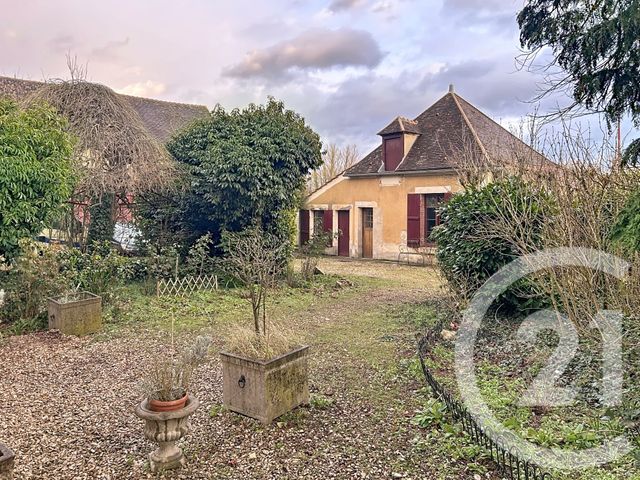 Maison &agrave; vendre - 8 pi&egrave;ces - 250 m2 - St Florentin - 89 - BOURGOGNE