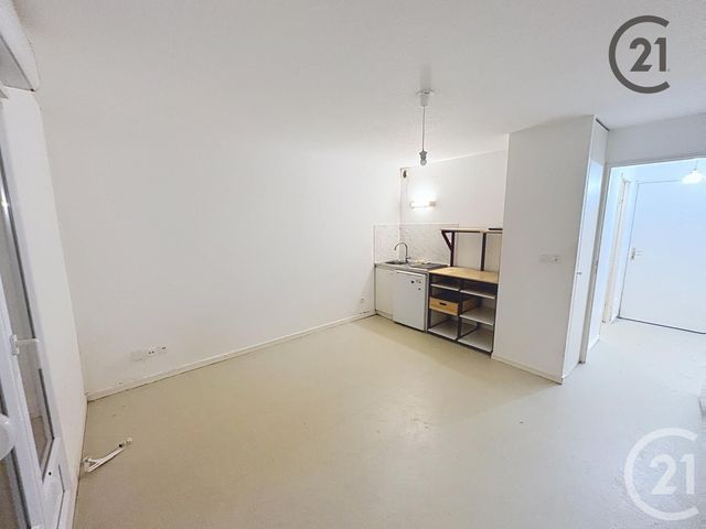 Appartement Studio &agrave; vendre - 1 pi&egrave;ce - 21,40 m2 - Auxerre - 89 - BOURGOGNE