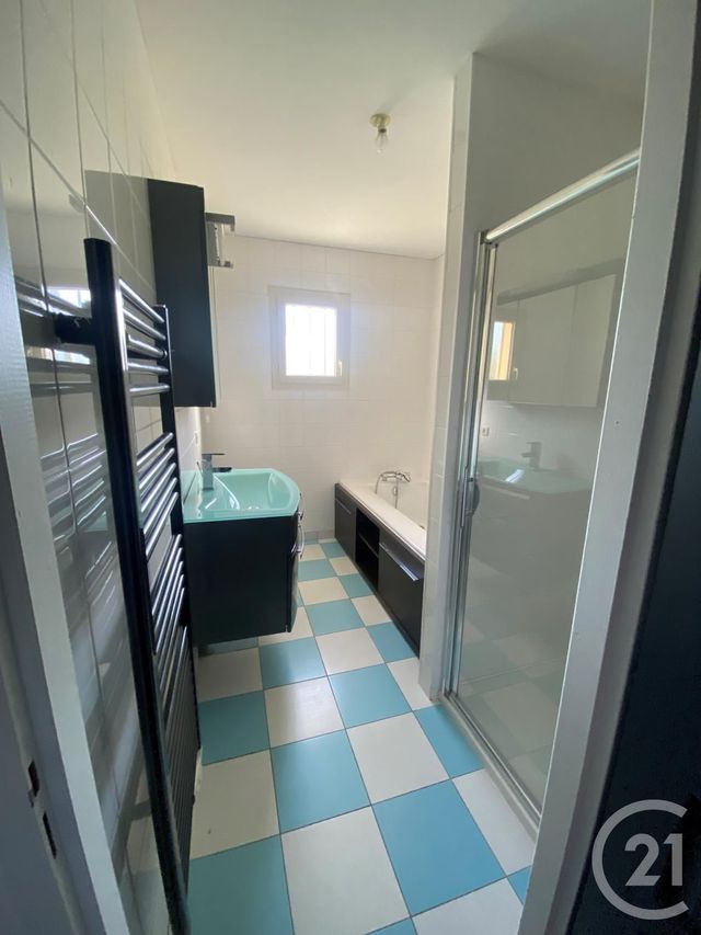 Maison &agrave; louer - 5 pi&egrave;ces - 108 m2 - Villefargeau - 89 - BOURGOGNE