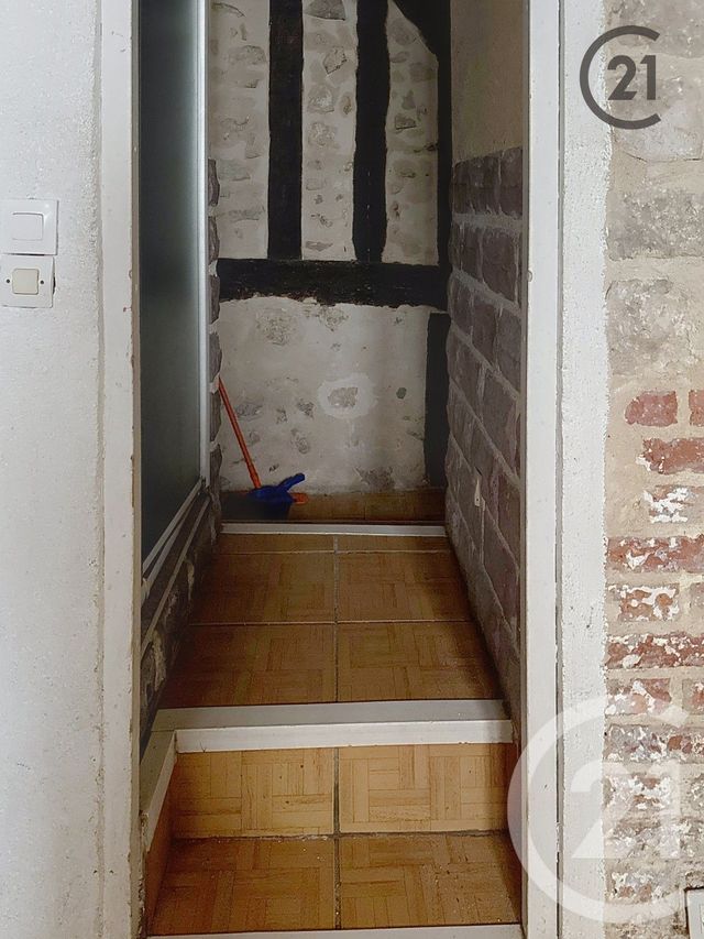 Appartement F2 &agrave; vendre - 4 pi&egrave;ces - 72,32 m2 - Auxerre - 89 - BOURGOGNE