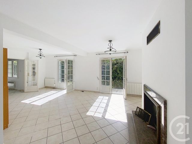 Maison &agrave; louer - 5 pi&egrave;ces - 170 m2 - Auxerre - 89 - BOURGOGNE