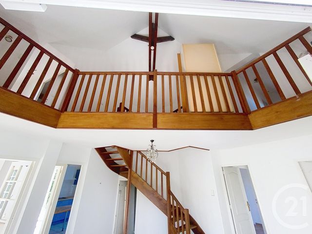 Maison &agrave; louer - 5 pi&egrave;ces - 170 m2 - Auxerre - 89 - BOURGOGNE