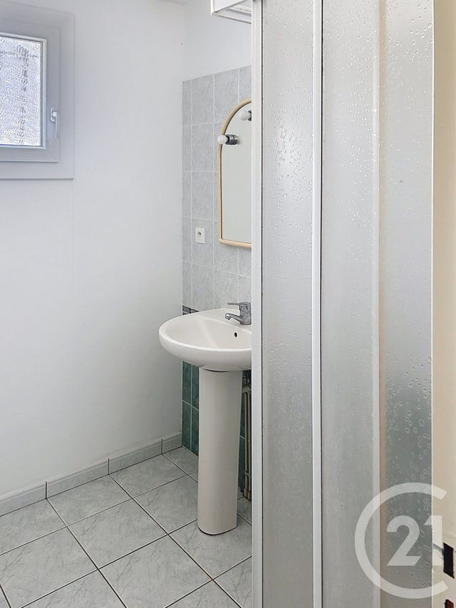 Maison &agrave; vendre - 8 pi&egrave;ces - 136,70 m2 - St Georges Sur Baulche - 89 - BOURGOGNE