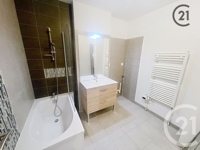 Appartement F3 &agrave; vendre - 3 pi&egrave;ces - 60,89 m2 - Auxerre - 89 - BOURGOGNE