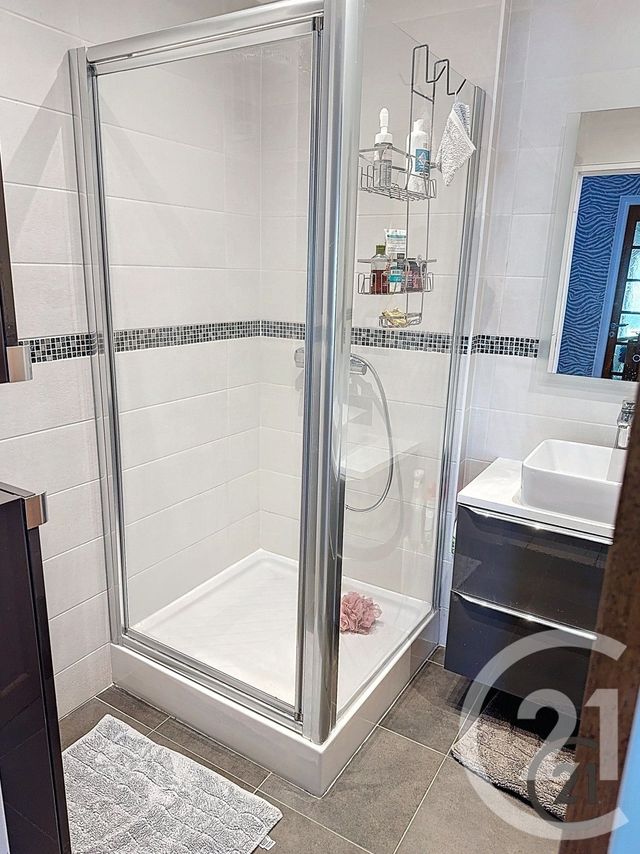 Appartement F4 &agrave; vendre - 5 pi&egrave;ces - 95,95 m2 - Auxerre - 89 - BOURGOGNE