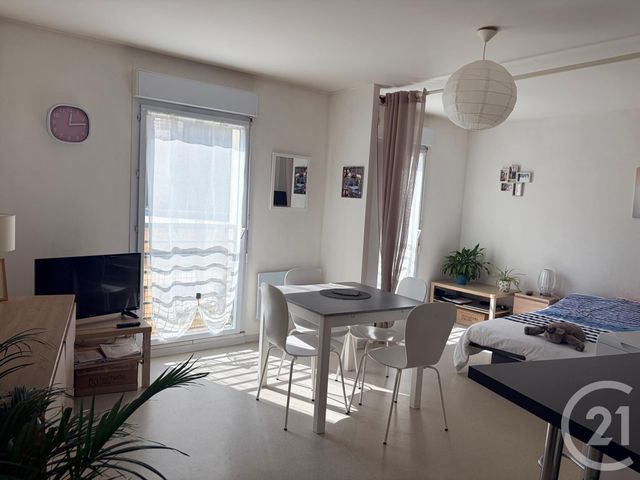 Appartement Studio à louer AUXERRE