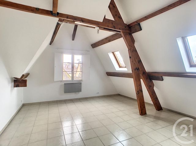 Appartement F3 &agrave; louer - 3 pi&egrave;ces - 51,70 m2 - Auxerre - 89 - BOURGOGNE