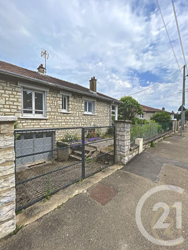 Maison &agrave; louer - 4 pi&egrave;ces - 60 m2 - Auxerre - 89 - BOURGOGNE