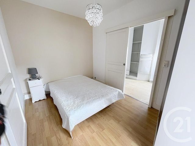 Appartement T2 &agrave; louer - 2 pi&egrave;ces - 34 m2 - Auxerre - 89 - BOURGOGNE